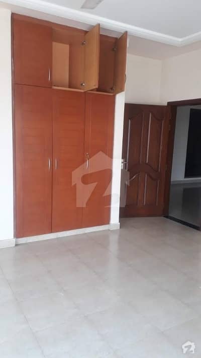luxury apartment for rent good location ground floor luxury apartment for rent good location ground floor