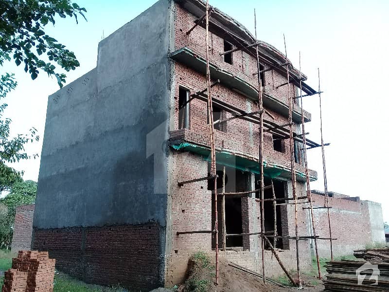 محمود آباد جہلم میں 4 کمروں کا 5 مرلہ مکان 40 لاکھ میں برائے فروخت۔