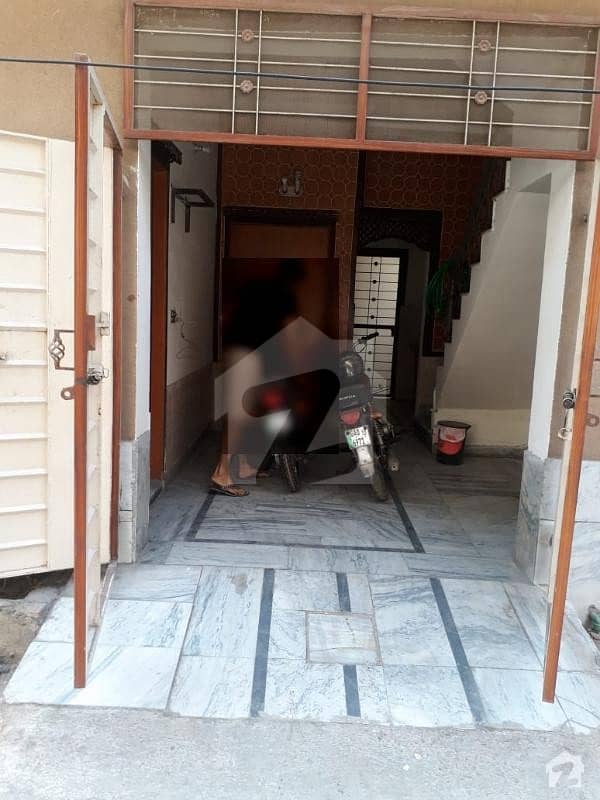 مرغزار آفیسرز کالونی لاہور میں 2 کمروں کا 2 مرلہ مکان 45 لاکھ میں برائے فروخت۔