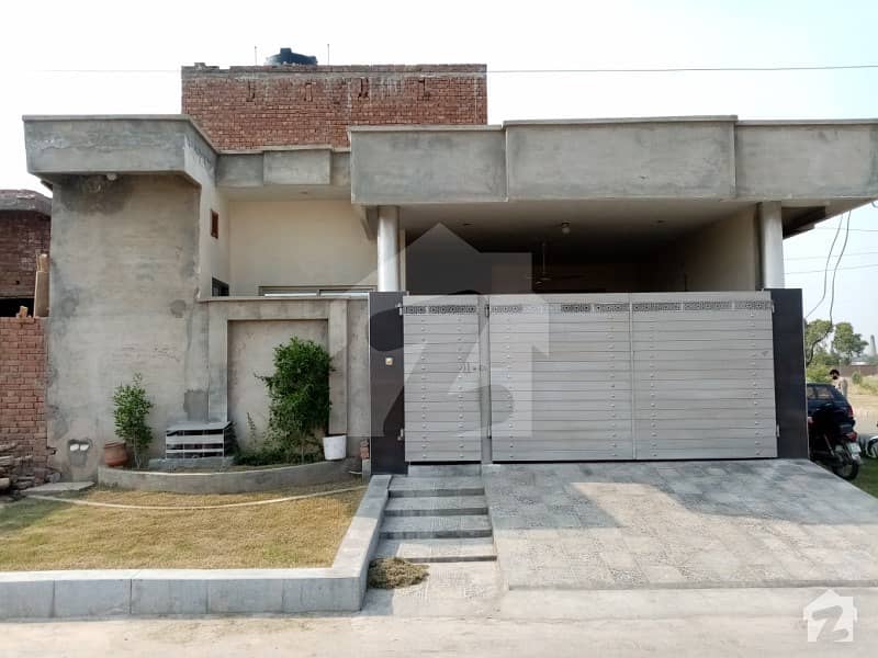 Single Storey House Is Available For Sale