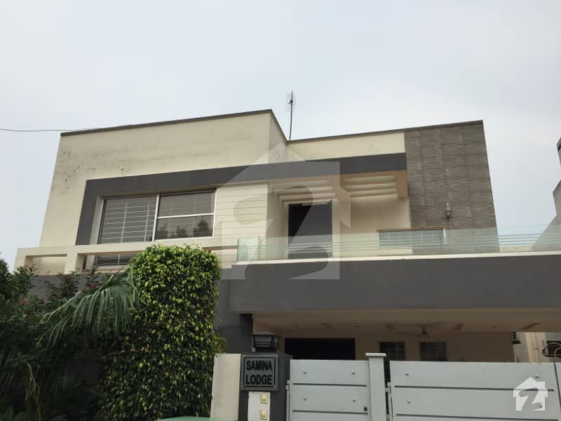 10 MARLA BRAND NEW LUXURY UPPER PORTION FOR RENT IN BAHRIA TOWN LAHORE 10 MARLA BRAND NEW LUXURY UPPER PORTION FOR RENT IN BAHRIA TOWN LAHORE