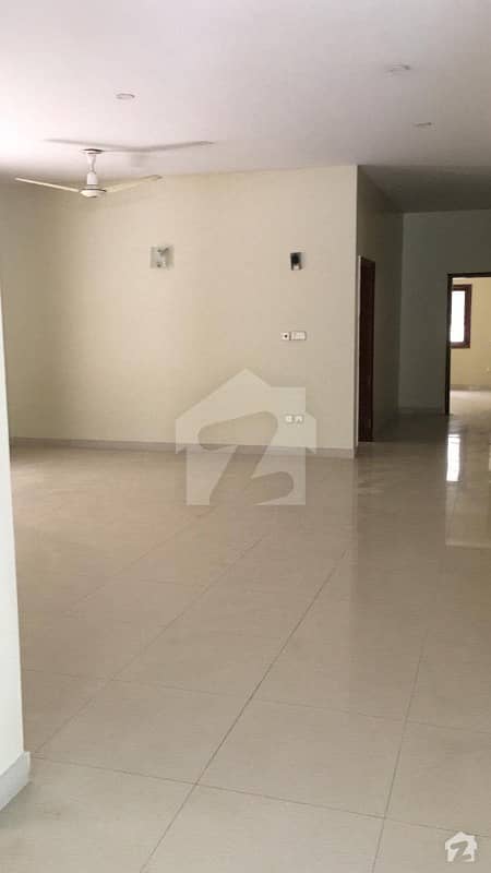 500 Square Yard 2 Unit Bungalow Available For Sale In DHA Phase 6