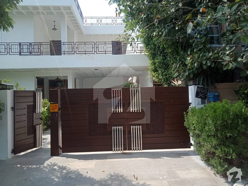 DHA Phase 3 Block X 1 Kanal House Near Hkb Y Block For Rent