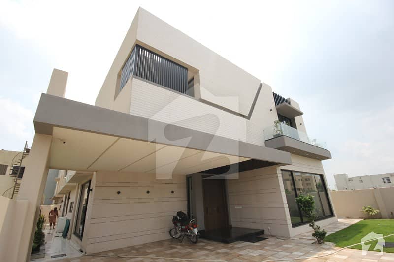Lahore Grande Brand New Superb 1 Kanal Spacious Bungalow For Sale Dha