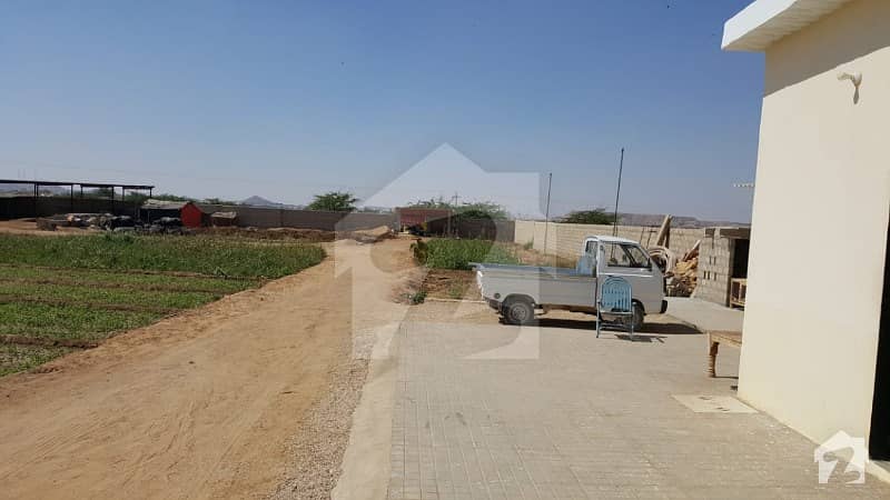 Farm Houses Plot On Installments With 24 Hours Armed Security On Super Highway