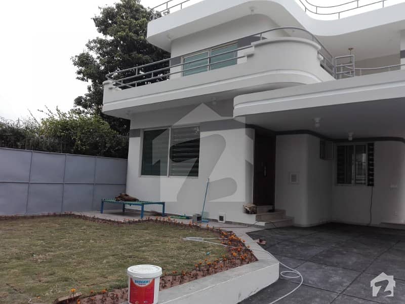 ایف ۔ 6/2 ایف ۔ 6 اسلام آباد میں 6 کمروں کا 1.11 کنال مکان 13 کروڑ میں برائے فروخت۔ ایف ۔ 6/2 ایف ۔ 6 اسلام آباد میں 6 کمروں کا 1.11 کنال مکان 13 کروڑ میں برائے فروخت۔