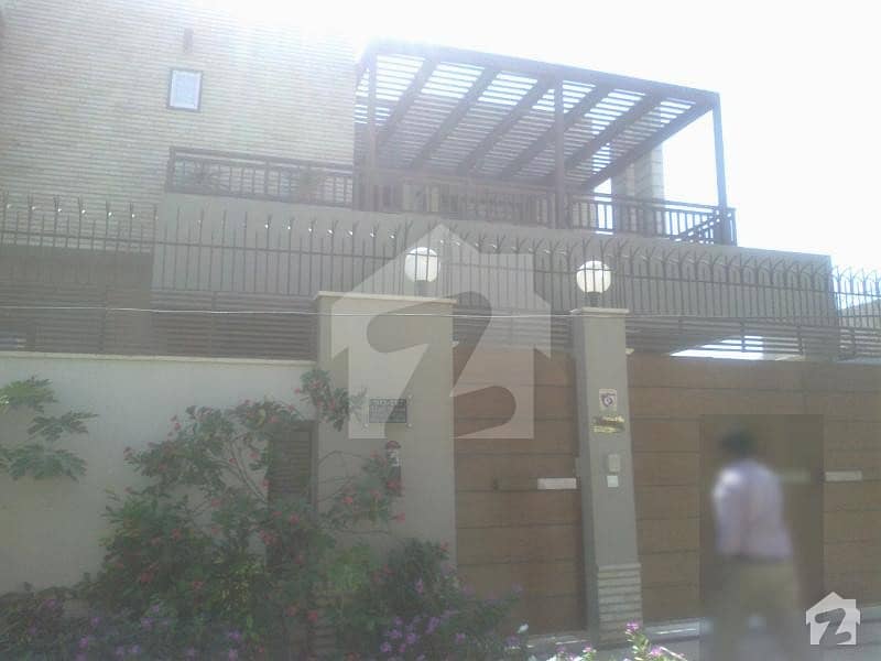 3000 Yard Bungalow Commercial House Is Available For Rent On Main Tipu Sultan Road Pechs Karachi
