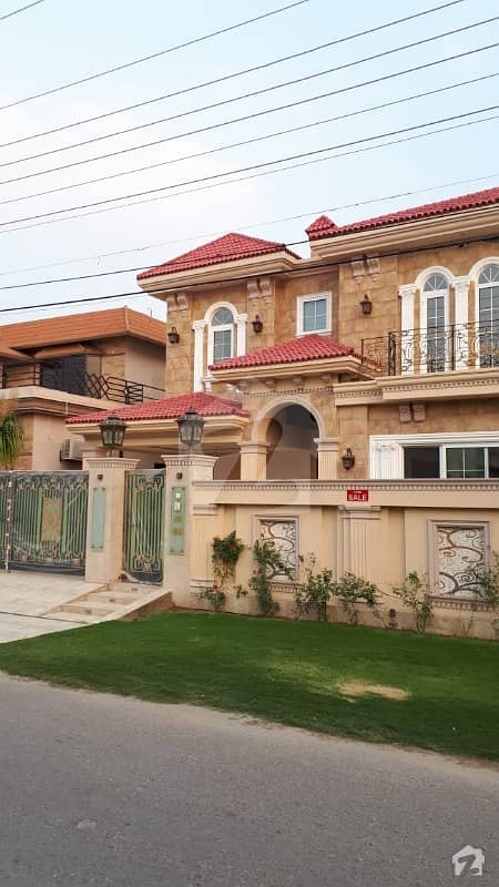 01 Kanal Spanish Design House For Sale In Dha Phase 4