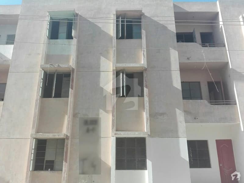 گداپ ٹاؤن کراچی میں 2 کمروں کا 3 مرلہ فلیٹ 6. 9 لاکھ میں برائے فروخت۔