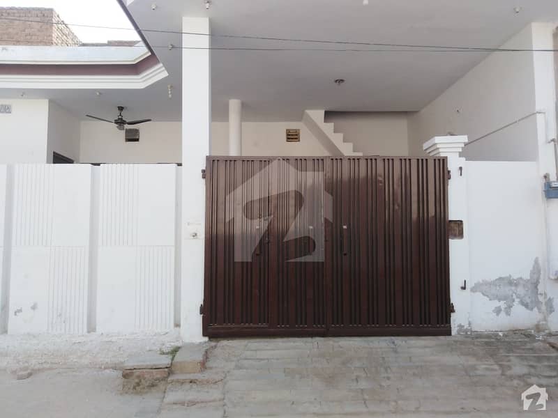 شاداب کالونی بہاولپور میں 3 کمروں کا 10 مرلہ مکان 20 ہزار میں کرایہ پر دستیاب ہے۔
