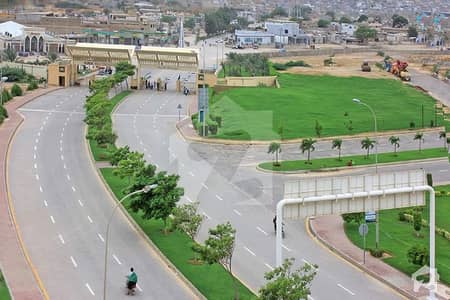 ناظم آباد کراچی میں 10 مرلہ رہائشی پلاٹ 1. 4 کروڑ میں برائے فروخت۔