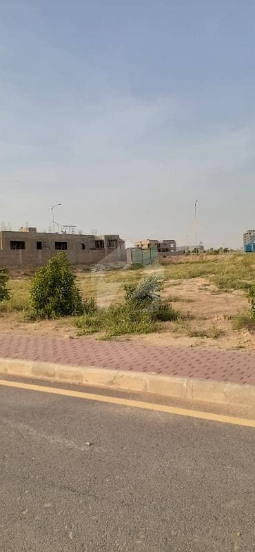 بحریہ ٹاؤن - پریسنٹ 4 بحریہ ٹاؤن کراچی کراچی میں 1 کنال رہائشی پلاٹ 1.2 کروڑ میں برائے فروخت۔