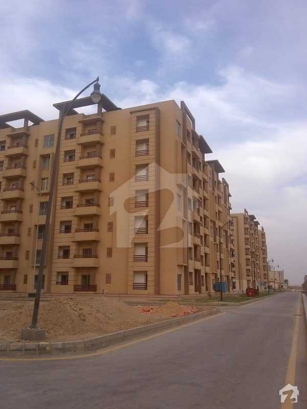 2 Bed Room Full Furnished Flat available for Sale in Bahria Town Karachi