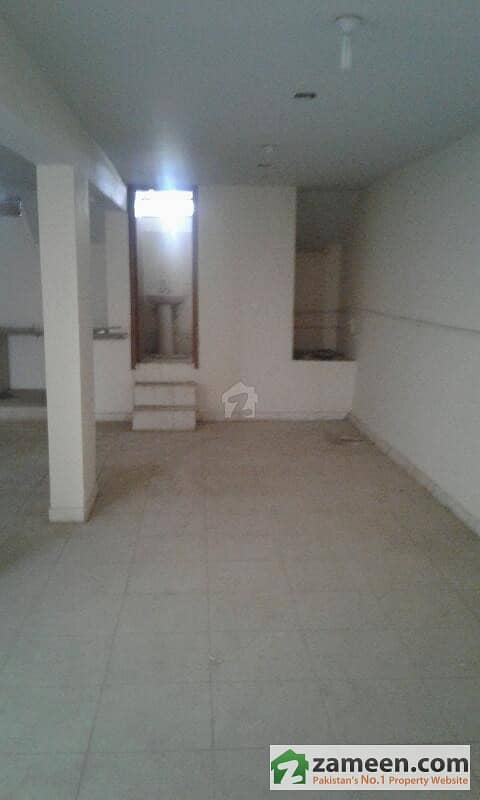 100 Sq Yard Basement For Office In Dha Phase 6