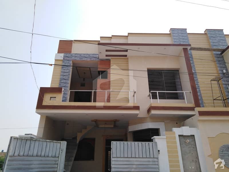 A Beautifully Built House At Good Location Garden Town, Multan ID18347409