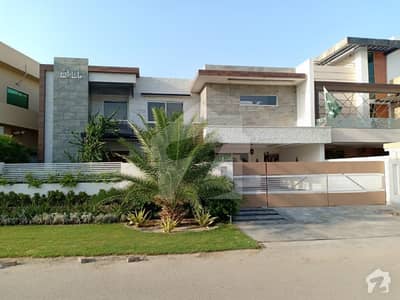 واپڈا ٹاؤن فیز 2 واپڈا ٹاؤن ملتان میں 5 کمروں کا 1 کنال مکان 4 کروڑ میں برائے فروخت۔ واپڈا ٹاؤن فیز 2 واپڈا ٹاؤن ملتان میں 5 کمروں کا 1 کنال مکان 4 کروڑ میں برائے فروخت۔