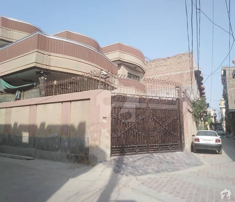 House Available For Sale In Krishan Pura On GT Road