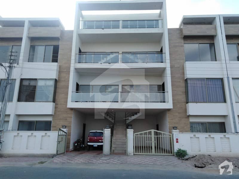 Commercial Flat Is Available For Rent