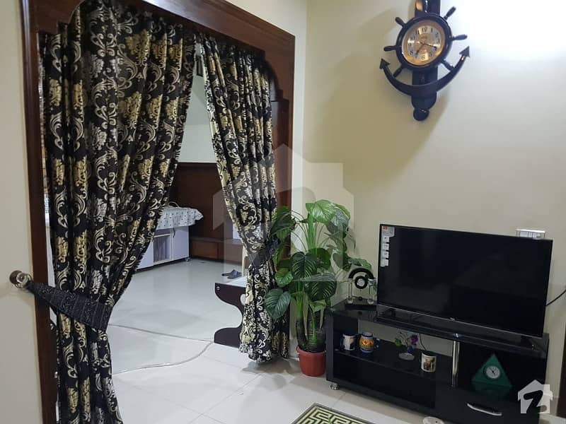 بحریہ ٹاؤن گارڈنیہ بلاک بحریہ ٹاؤن سیکٹر سی بحریہ ٹاؤن لاہور میں 3 کمروں کا 5 مرلہ مکان 1. 1 کروڑ میں برائے فروخت۔