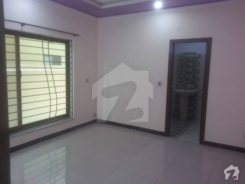 Portion For Rent In Bahria Town Phase 2