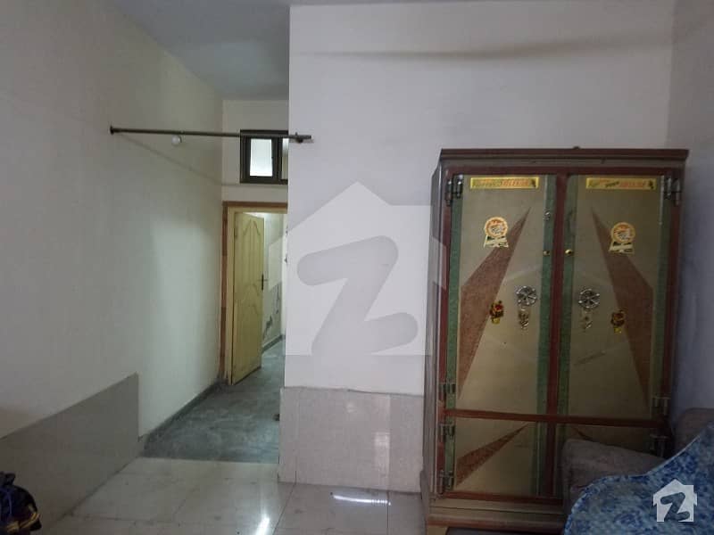 First Floor Portion For Rent Near Hotel One Gurumangat For Bachelor