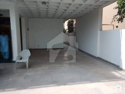1 Kanal House For Rent In Dha Phase 3 1 Kanal House For Rent In Dha Phase 3