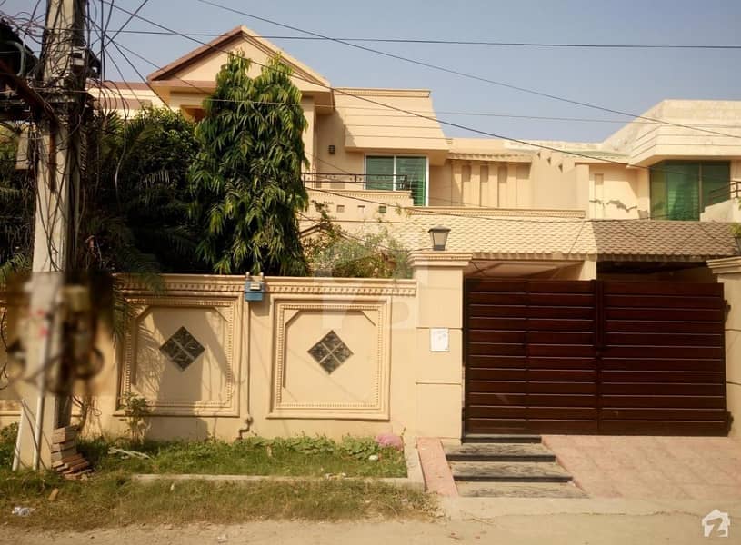 Brand New House Is Available For Sale In Khuda Bux Colony