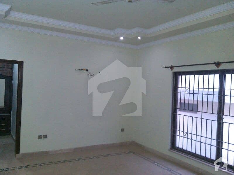 10 Marla Ground portion with 2 bedrooms for rent in River Gardens