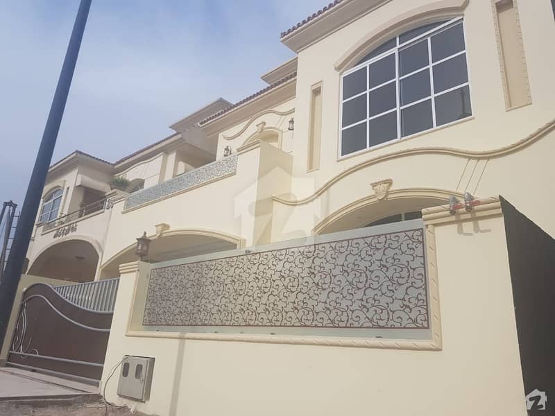 Here Is A Good Opportunity To Live In A WellBuilt House Bahria Enclave