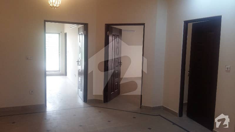 5m single story house available in safari block of bahria Town Lahore