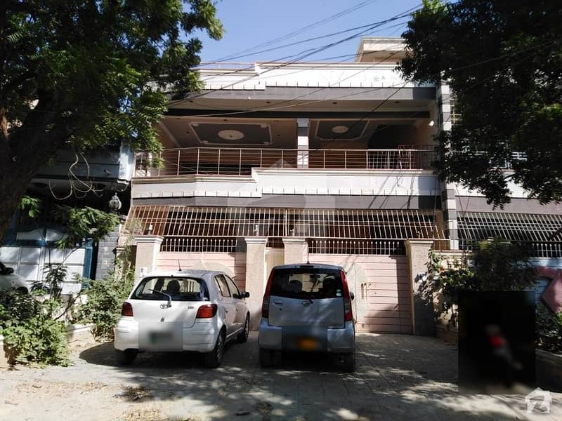 گلستانِِ جوہر ۔ بلاک 14 گلستانِ جوہر کراچی میں 6 کمروں کا 12 مرلہ مکان 4.25 کروڑ میں برائے فروخت۔