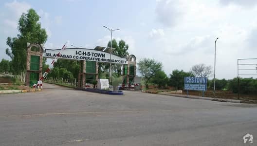 10 Marla Prime Located Plots Available For Sale 10 Marla Prime Located Plots Available For Sale