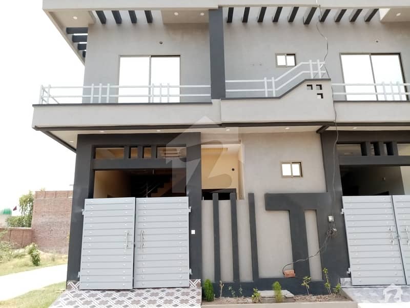 A 3 Marla Corner  House is available in Gulberg Valley Lower Canal Road Faisalabad