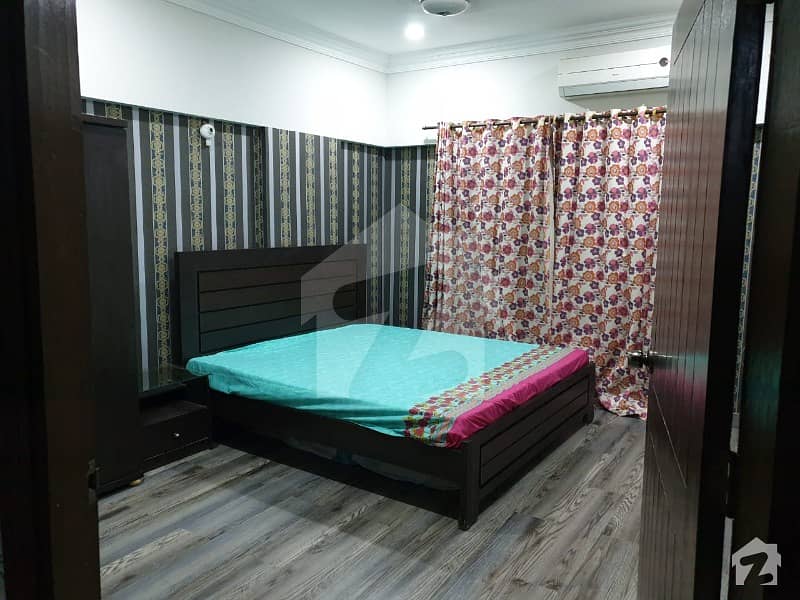 Furnished Room With Breakfast And Dinner Available For Rent