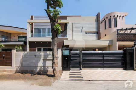 Johar Town Near Emporium Mall Kanal Bungalow For Sale Johar Town Near Emporium Mall Kanal Bungalow For Sale