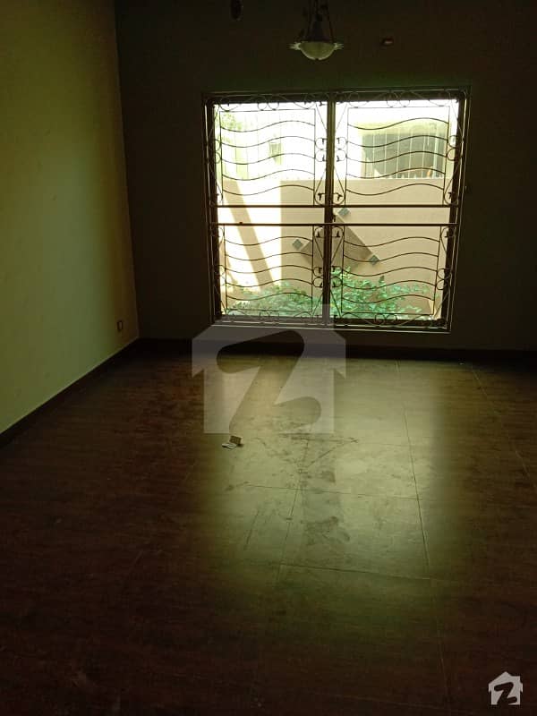 1 Kanal Modern Design Bungalow For Rent In Dha Phase 4 Block FF