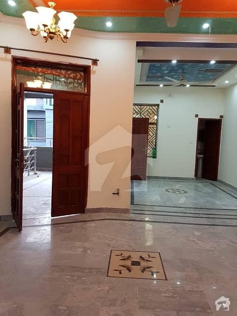 رائل ایونیو اسلام آباد میں 4 کمروں کا 5 مرلہ مکان 1.1 کروڑ میں برائے فروخت۔