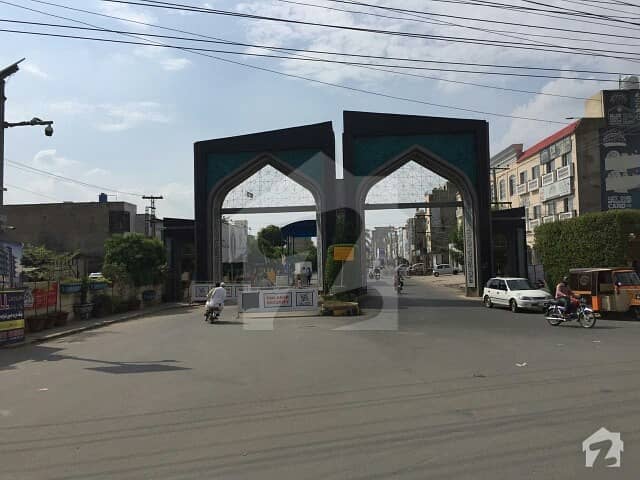 پاک عرب ہاؤسنگ سوسائٹی فیز 1 پاک عرب ہاؤسنگ سوسائٹی لاہور میں 2 کمروں کا 5 مرلہ زیریں پورشن 25 ہزار میں کرایہ پر دستیاب ہے۔ پاک عرب ہاؤسنگ سوسائٹی فیز 1 پاک عرب ہاؤسنگ سوسائٹی لاہور میں 2 کمروں کا 5 مرلہ زیریں پورشن 25 ہزار میں کرایہ پر دستیاب ہے۔