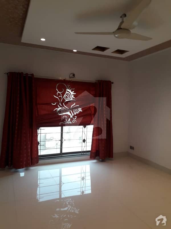 2 Kanal House For Rent Location Good