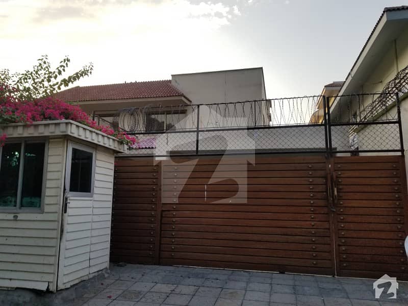 4 Bed House Is Available For Rent In F6