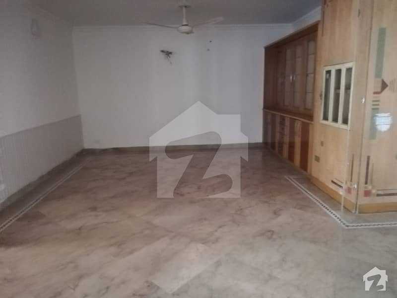 2 Kanal Full House In DHA Phase 1 Block A For Rent