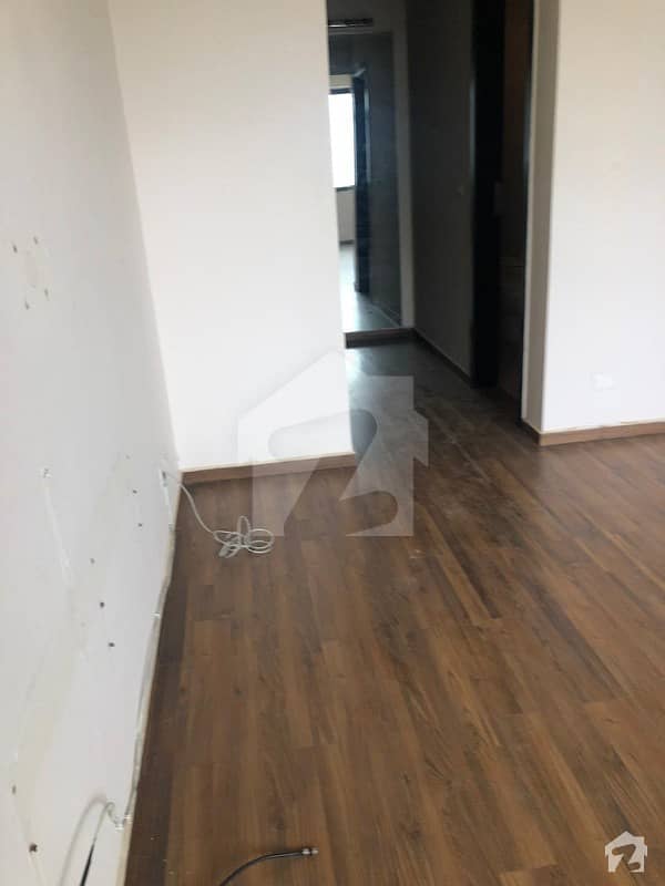 Gulberg Link Mm Alam Prime Location Apartment For Rent
