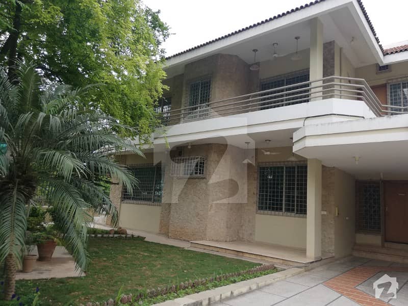 Beautiful Big House For Rent In Sector F-6