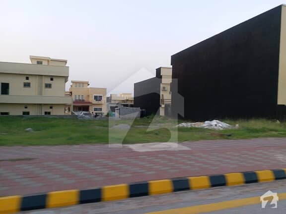 10 Marla Plot For Sale In Sector C1 Bahria Enclave Islamabad