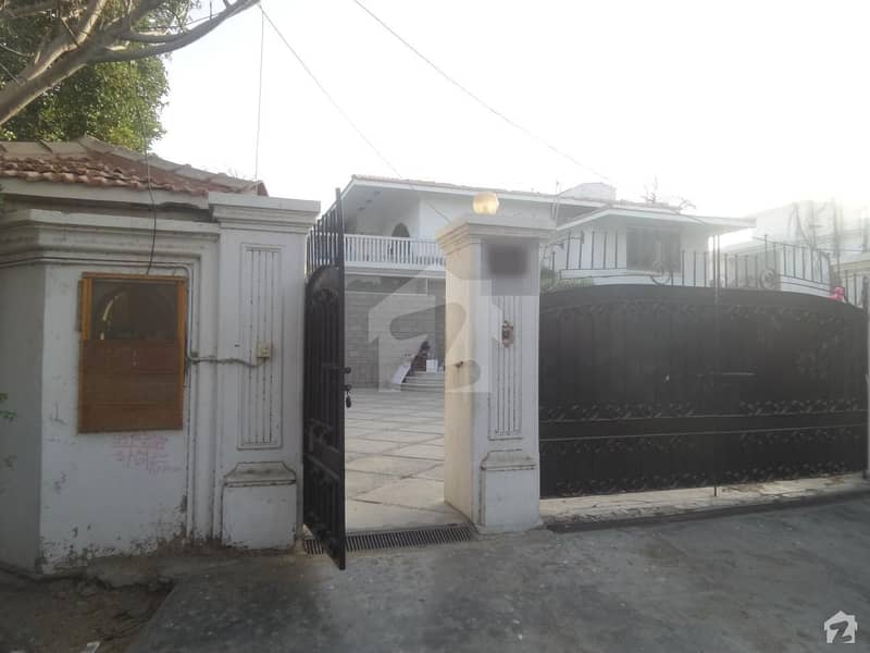 Demolished Condition House For Sale Life Time Opportunity German  British Consulate Vicinity 1000 Square Yards Corner Bungalow For Sale