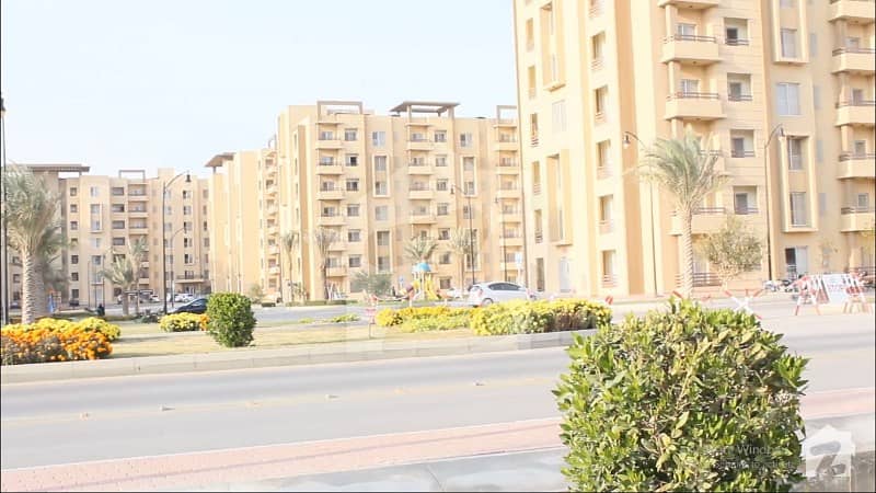بحریہ ٹاؤن - پریسنٹ 19 بحریہ ٹاؤن کراچی کراچی میں 3 کمروں کا 8 مرلہ فلیٹ 1 کروڑ میں برائے فروخت۔
