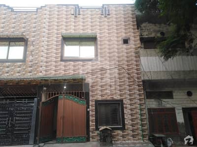 Well-Built House Available in Good Location Well-Built House Available in Good Location