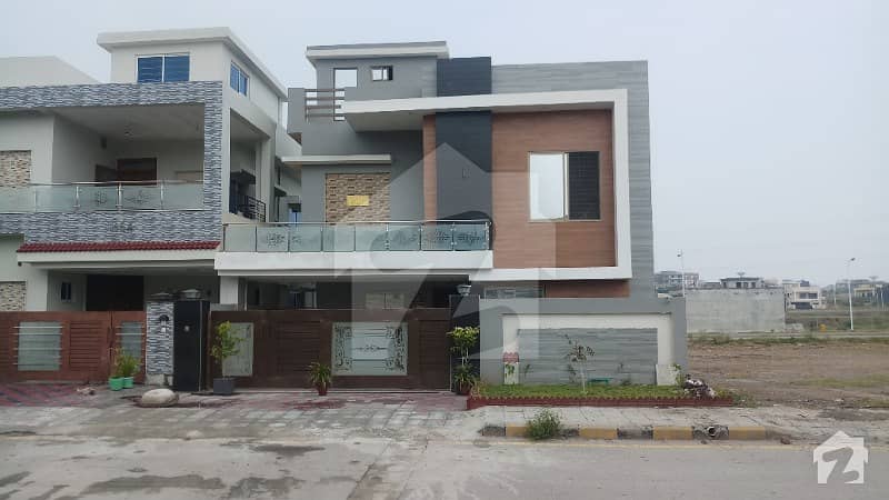10 Marla Double Unit House For Sale Bahria Town Phase 8 Sector H