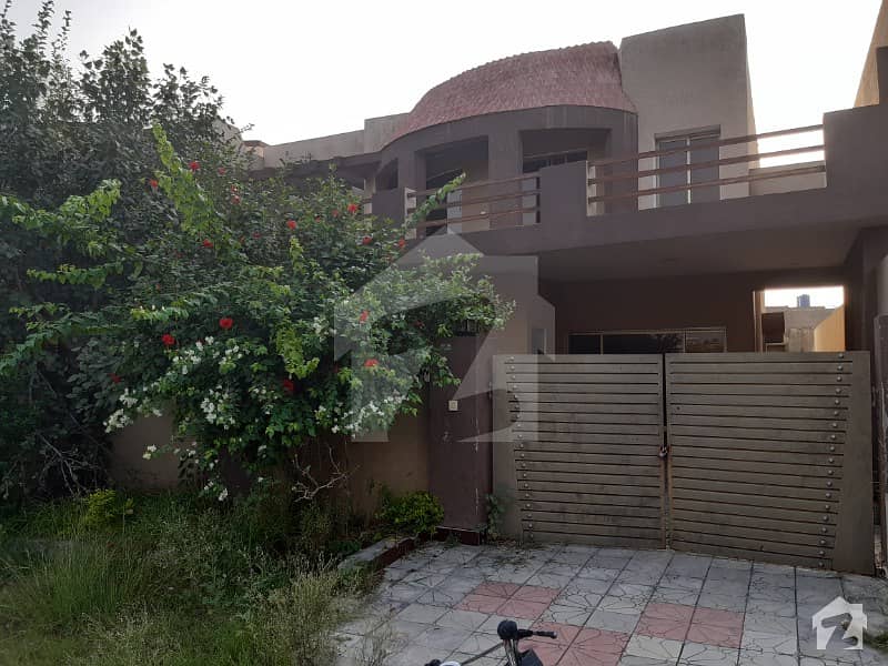 10 marla Home available in PECHS near to fazaia housing scheme new airport Islamabad