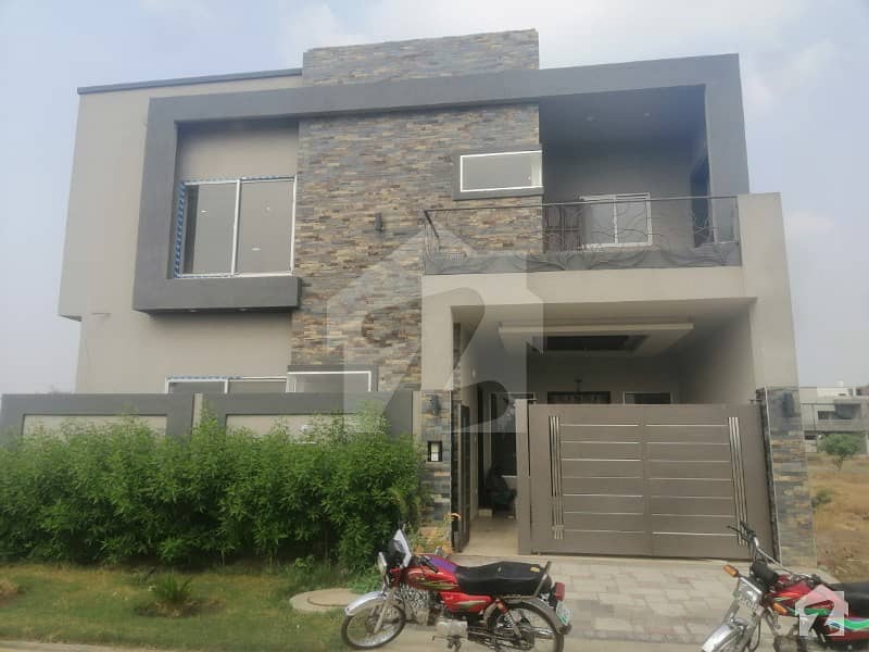 Complete House Is Available For Rent In Eden Orchard Block Z